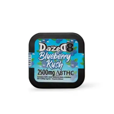 Dazed Delta 8 Dabs 2.5g – Blueberry Kush The square container of DazeD8 Blueberry Kush Delta 8 Dab (2.5g) features a vibrant blue design with blueberries. It contains 2500mg Δ8 THC, 100% hemp-derived Delta 8 distillate, no cutting agents, and is terpene-infused for an enhanced experience.
