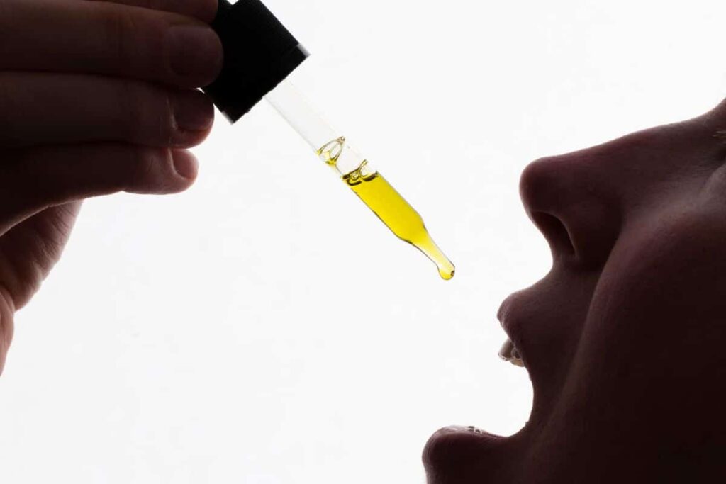 A lady having delta 8 tincture