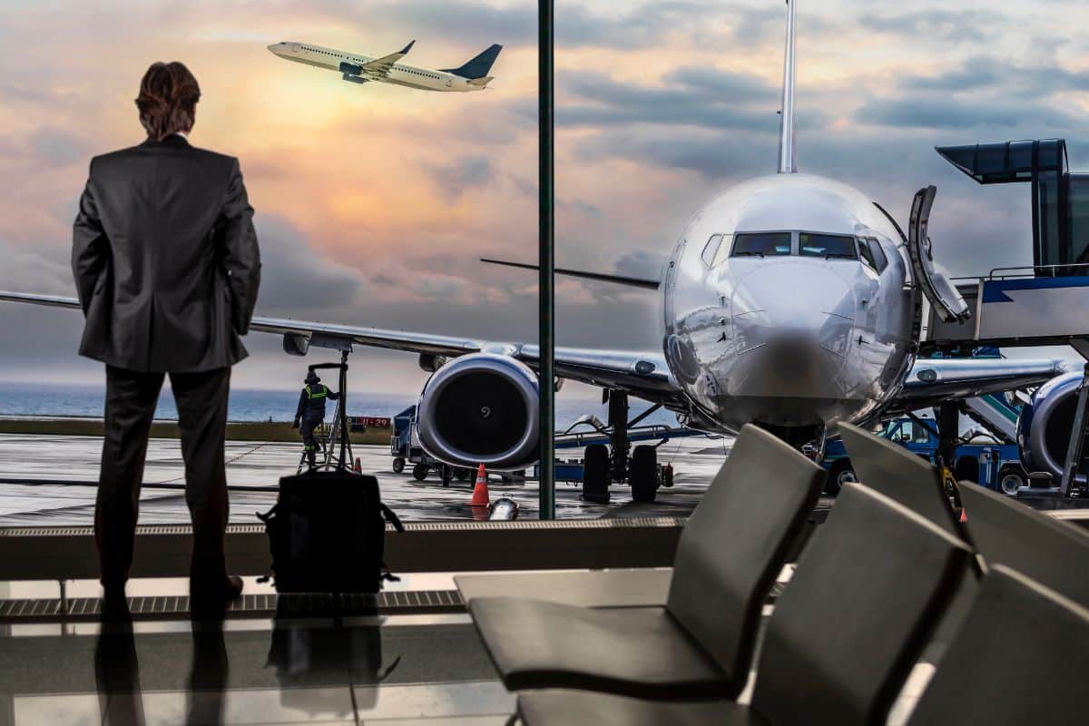 A guy flying with Delta 8 in an international flight